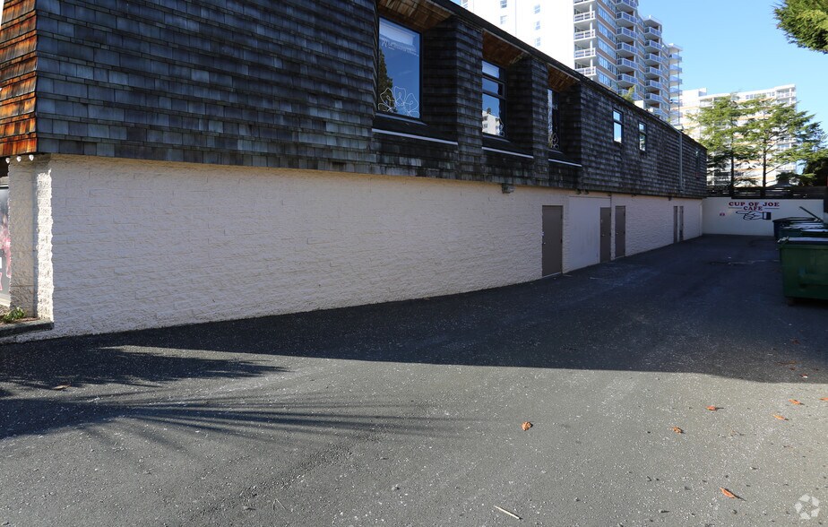 More Photos Of 230 Menzies St, Victoria General Retail For Lease