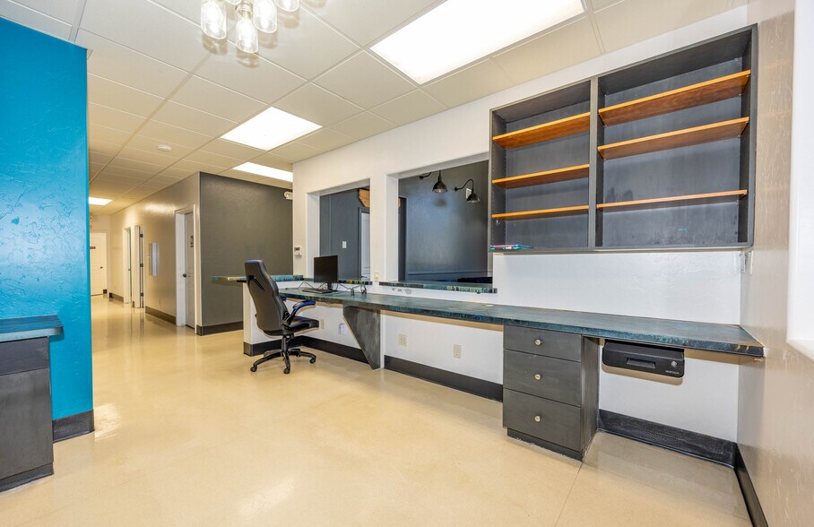 More Photos Of 3533 Canyon de Flores, Sierra Vista Medical For Lease
