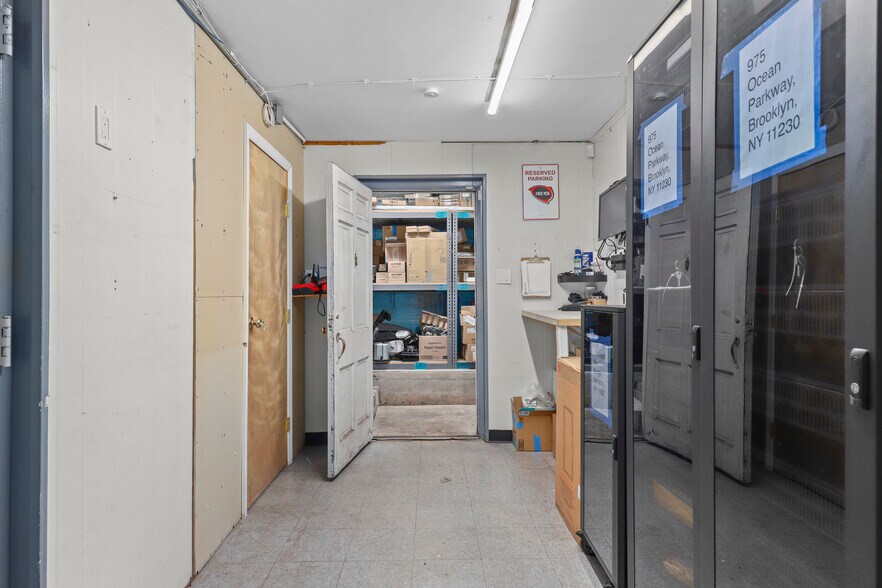 More Photos Of 1050-1052 Mamaroneck Ave, Mamaroneck Office Residential For Sale