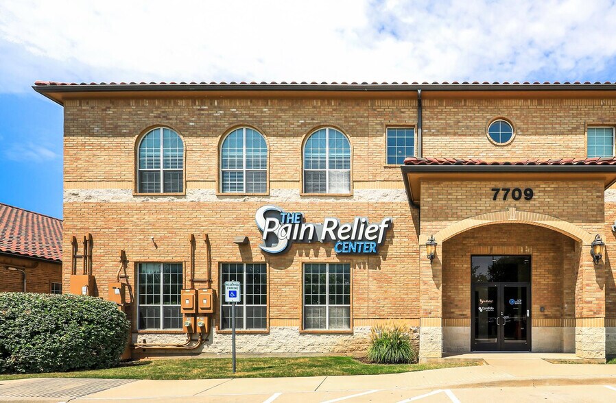 More Photos Of 7709 San Jacinto Pl, Plano Loft Creative Space For Sale