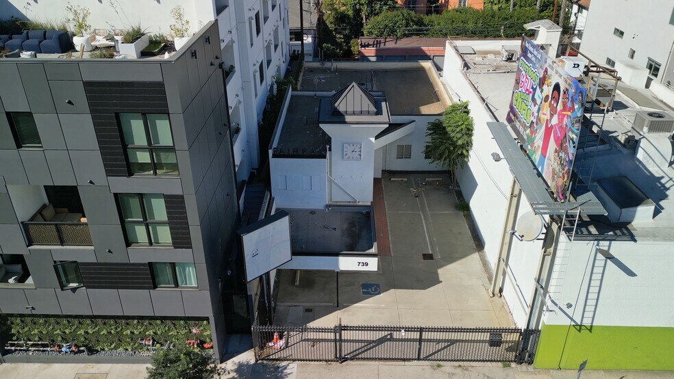 More Photos Of 739-741 N Fairfax Ave, Los Angeles Medical For Lease