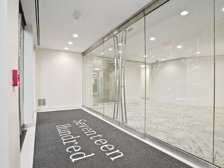 More Photos Of 1700 E Putnam Ave, Old Greenwich Office For Lease