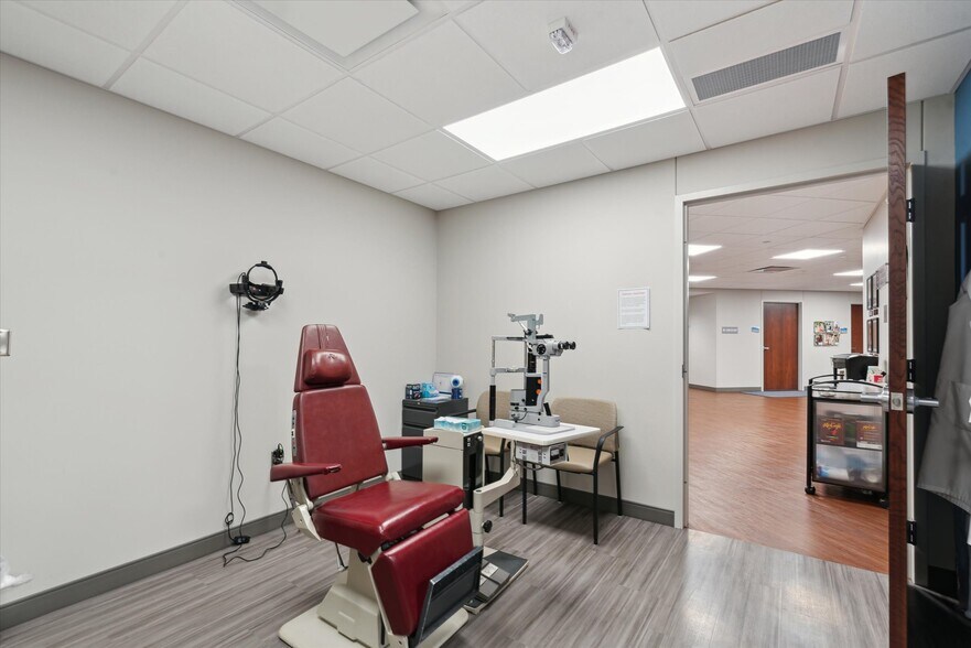 More Photos Of 3740 W Sylvania Ave, Toledo Medical For Sale