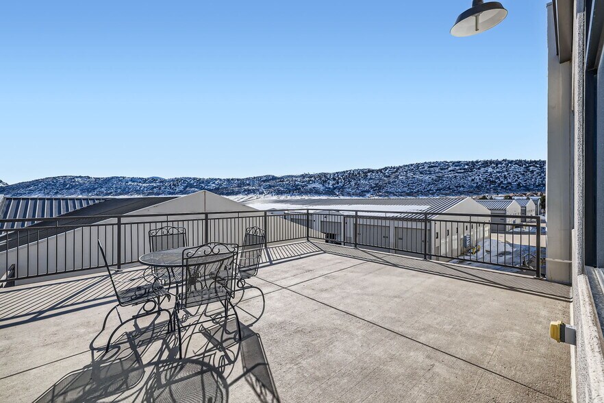 More Photos Of 11616 Shaffer Pl, Littleton Showroom For Sale