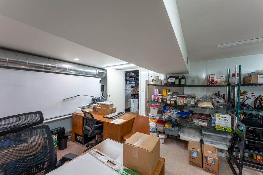 More Photos Of 3131 University Ave, San Diego Restaurant For Lease