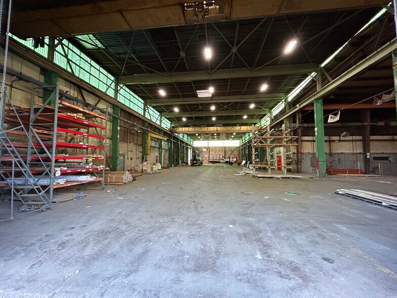More Photos Of 2117 Old Union Rd, Buffalo Manufacturing For Lease