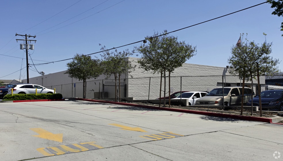 More Photos Of 8613 Helms Ave, Rancho Cucamonga Warehouse For Sale