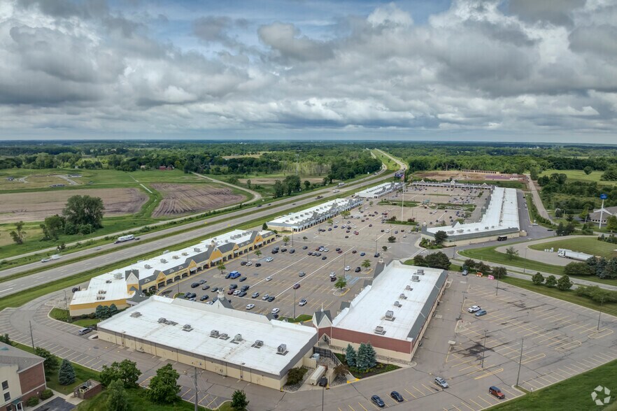 More Photos Of 1475 N Burkhart Rd, Howell Unknown For Lease