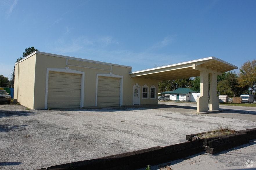 More Photos Of 2301 E Main St, Lakeland Service Station For Sale