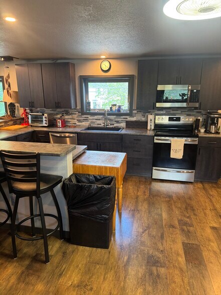 More Photos Of 901 W Fremont St, Kiel Sports And Entertainment For Sale