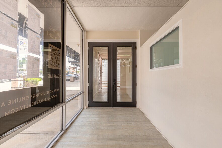 More Photos Of 418 Canal St, New Smyrna Beach Loft Creative Space For Sale