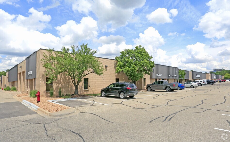 Primary Photo Of 6503-6539 Cecilia Cir, Edina Industrial For Lease