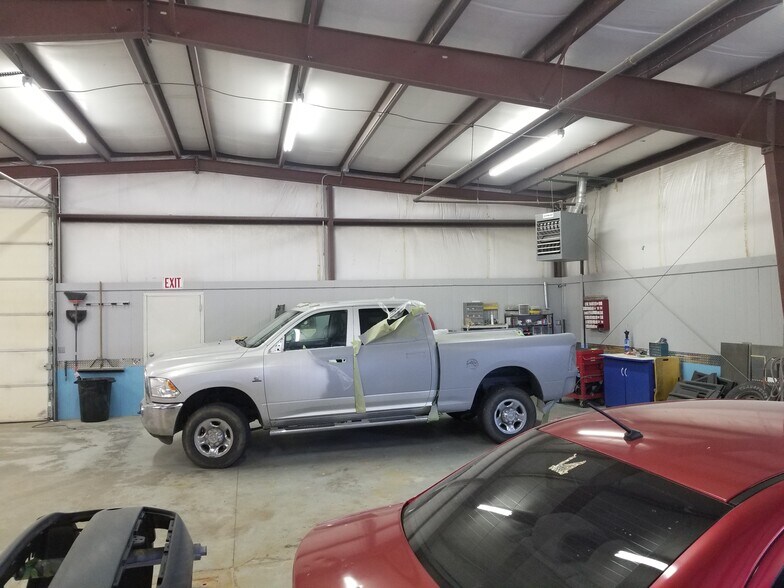 More Photos Of 405 W Vista Dr, Holbrook Service For Sale