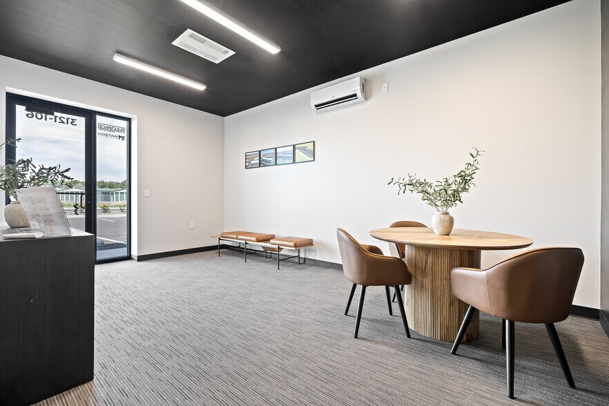 More Photos Of 3121 Leslie Rd, Richland Flex For Lease