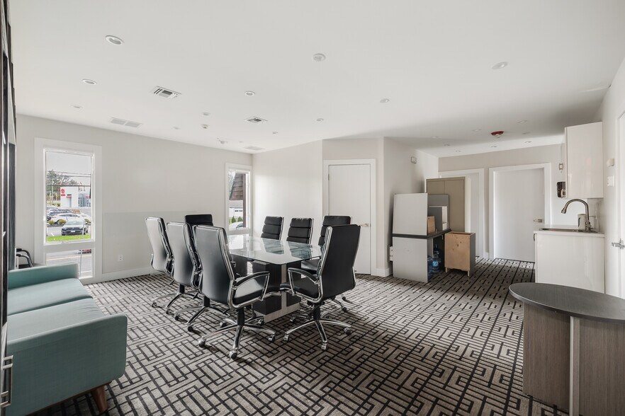 More Photos Of 377 Route 59, Airmont Medical For Lease