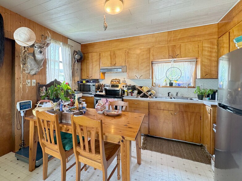 More Photos Of 16672 Frontier st, Clallam Bay Specialty For Sale
