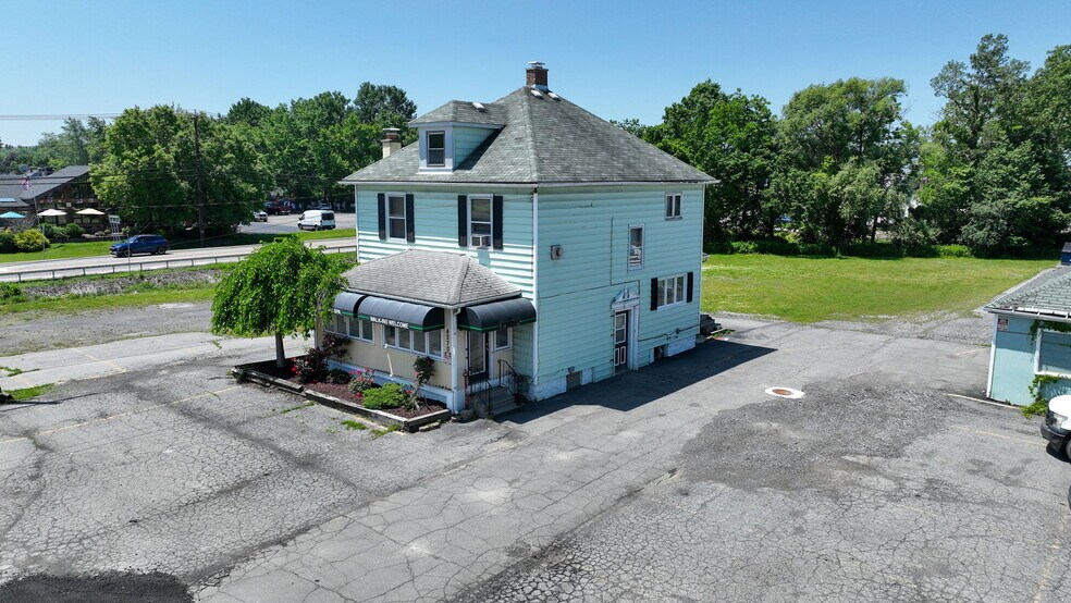 Primary Photo Of 4270 Abbott Rd, Orchard Park Office For Sale