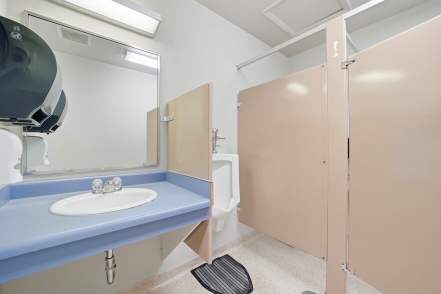 More Photos Of 502 Colorado Ave, La Junta Medical For Sale