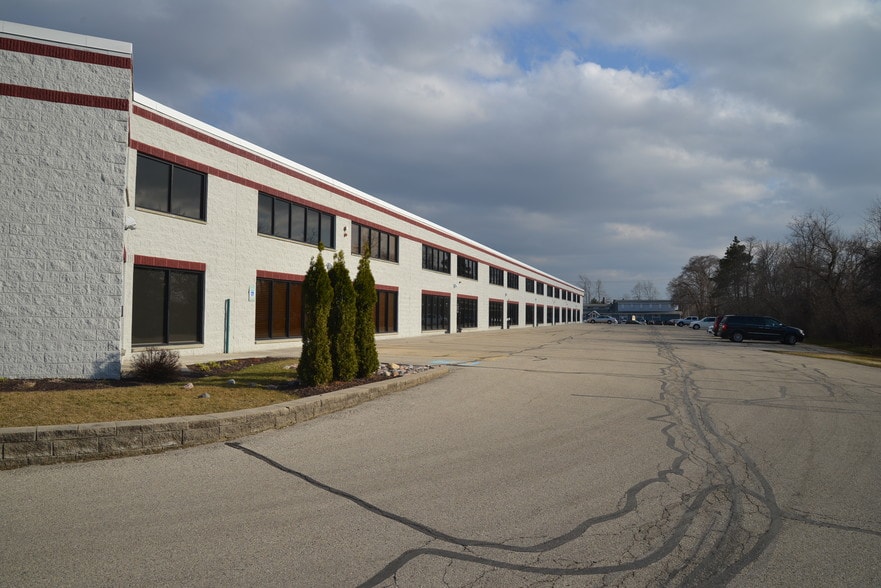 More Photos Of 1343 E Wisconsin Ave, Pewaukee Light Distribution For Lease