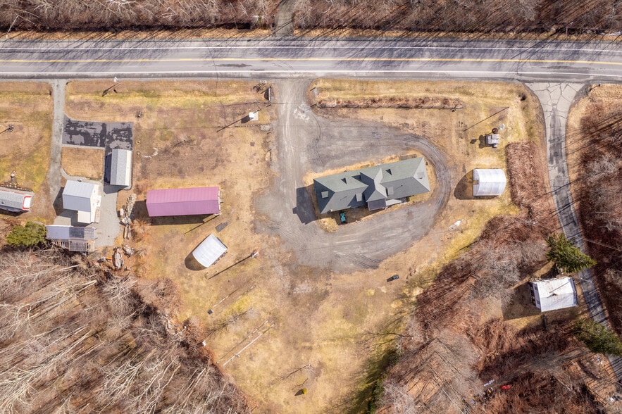 More Photos Of 19 Trestle Rd, Hancock Storefront Retail Office For Sale