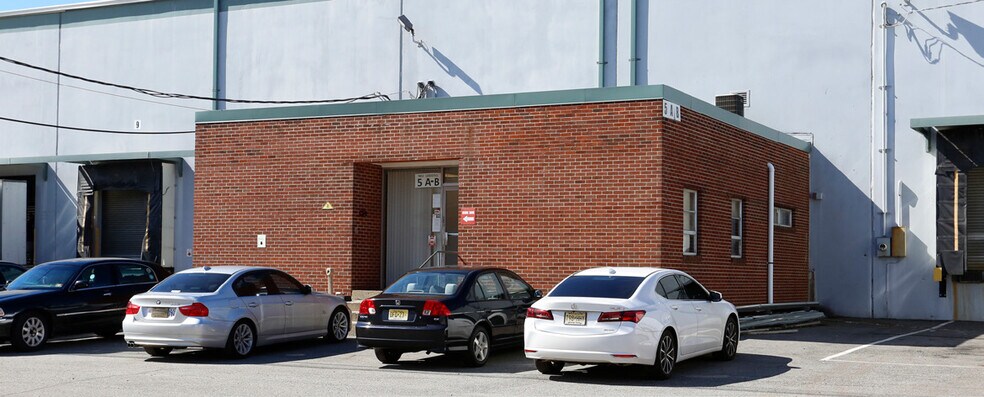 More Photos Of 5 Terminal Way, Avenel Warehouse For Lease
