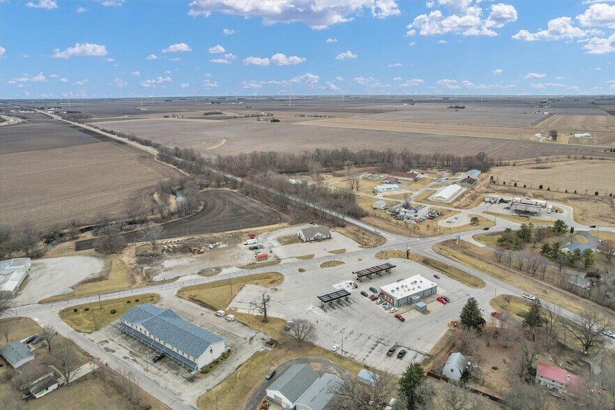 More Photos Of 940 Clinton Ave, Farmer City Land For Sale