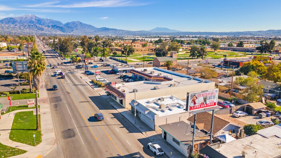 More Photos Of 261 E Base Line St, San Bernardino General Retail For Sale