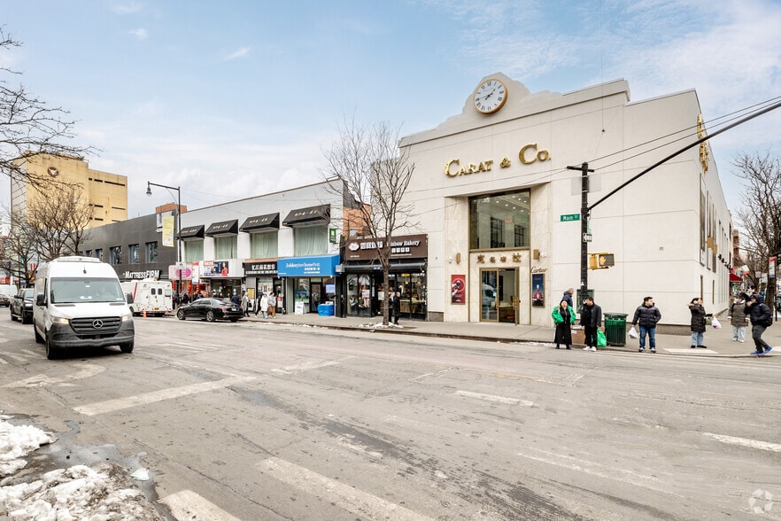 More Photos Of 3653-3669 Main St, Flushing Storefront Retail Office For Lease