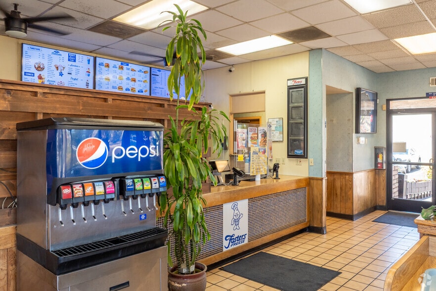 More Photos Of 1120 E Ocean Ave, Lompoc Fast Food For Sale