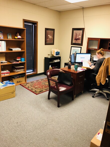 More Photos Of 1231 Perry Hill Rd, Montgomery Storefront Retail Office For Lease