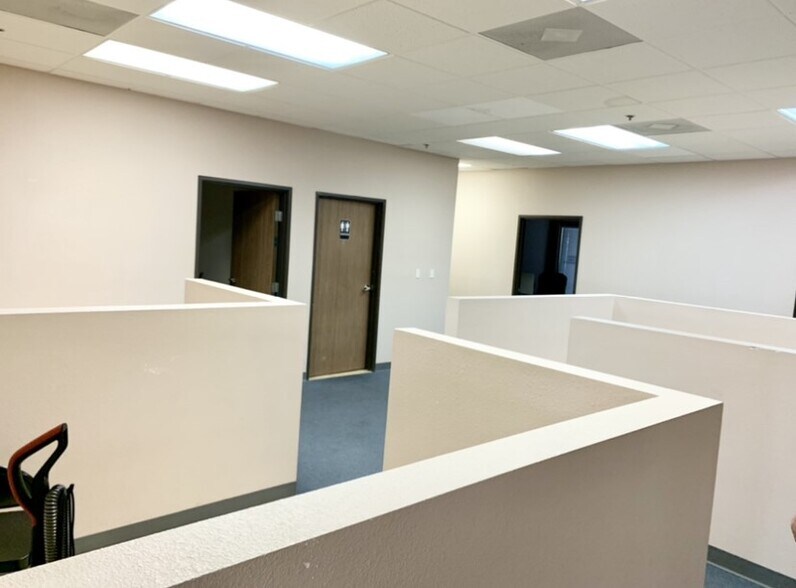 More Photos Of 6128 W Sahara Ave, Las Vegas Medical For Lease