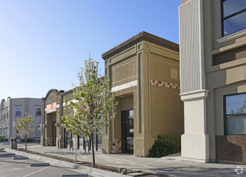 More Photos Of 2421 The Alameda, Santa Clara Freestanding For Lease