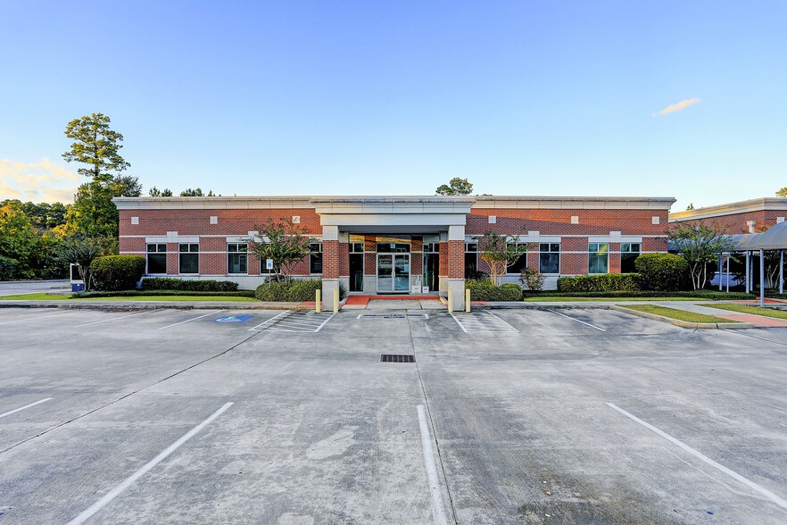 More Photos Of 3115 College Park Dr, Conroe Medical For Lease
