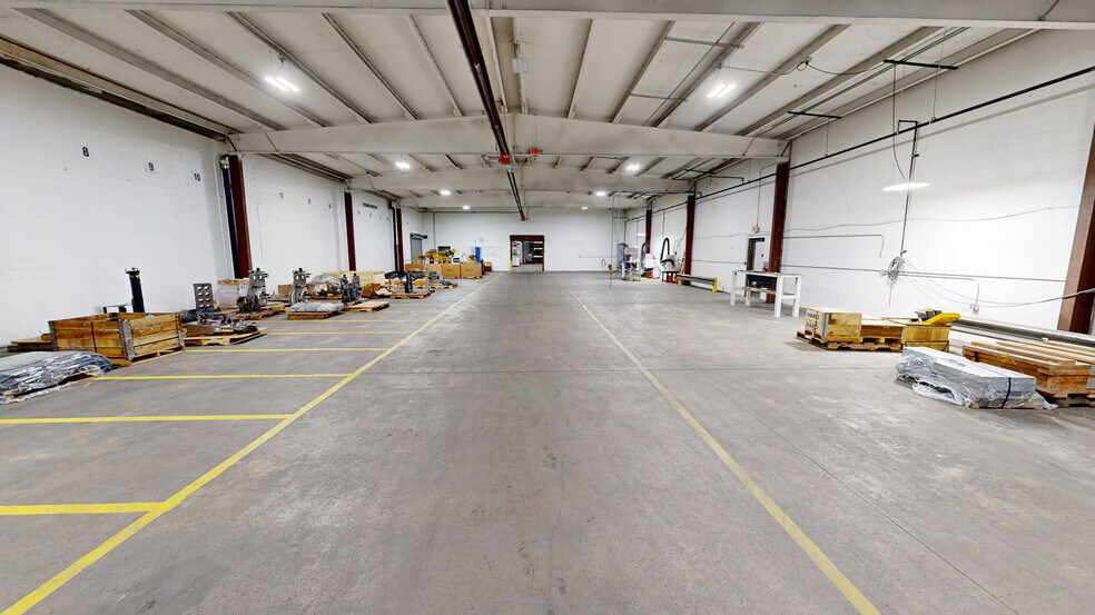 More Photos Of 1325 S Perkins St, Appleton Manufacturing For Sale