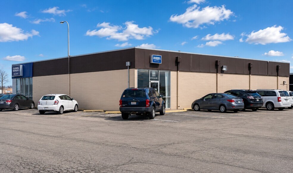 More Photos Of 501 N Kinzie Ave, Bradley Freestanding For Lease