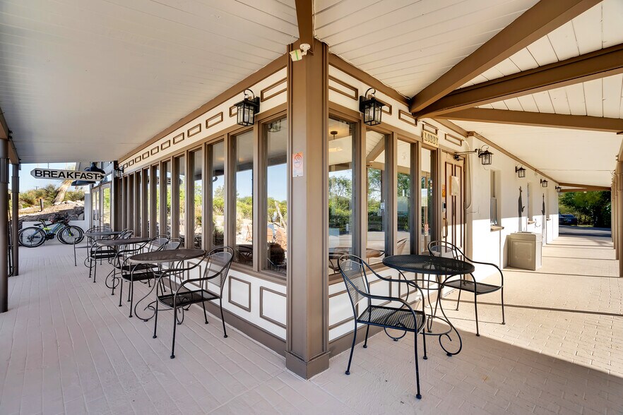 More Photos Of 781 AZ-80, Tombstone Hotel For Lease