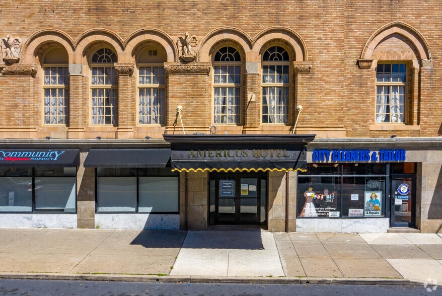 More Photos Of 555 Hamilton St, Allentown Hotel For Sale