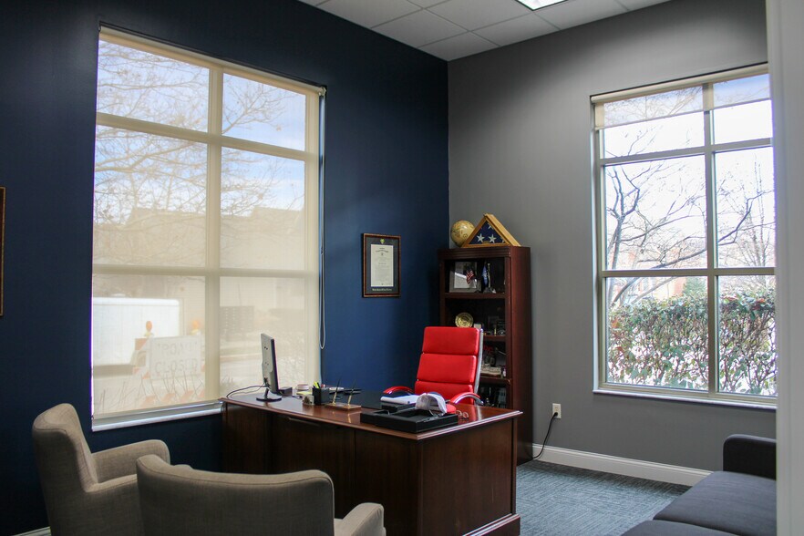 More Photos Of 575 W 1st Ave, Columbus Office For Sale