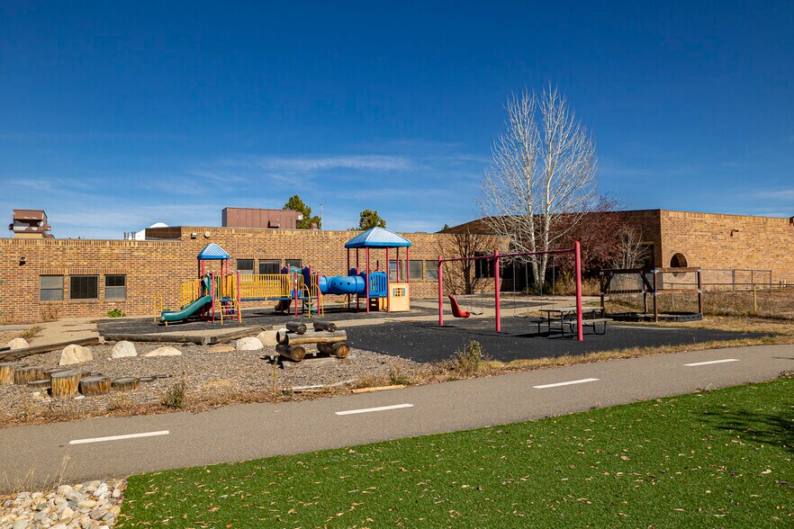 More Photos Of 202 Topaz Ave, Granby Schools For Sale