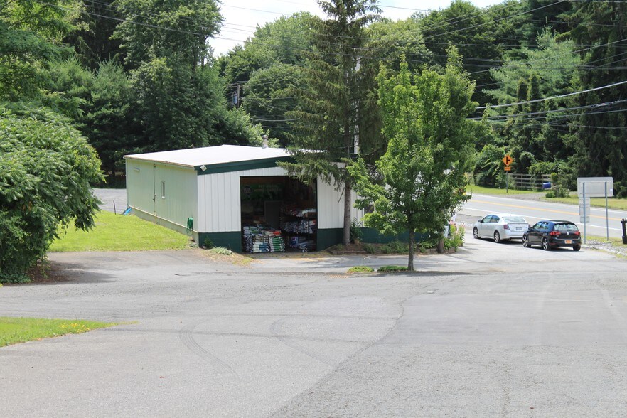 More Photos Of 609 Route 208, Gardiner General Retail For Sale