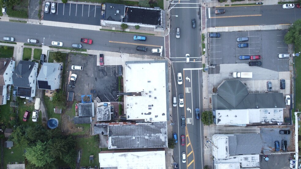 More Photos Of 215-223 N Black Horse Pike, Runnemede Apartments For Lease