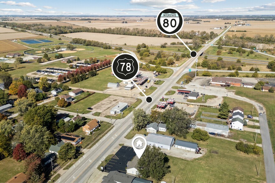 More Photos Of 219 N Canal St, Annawan Office For Sale