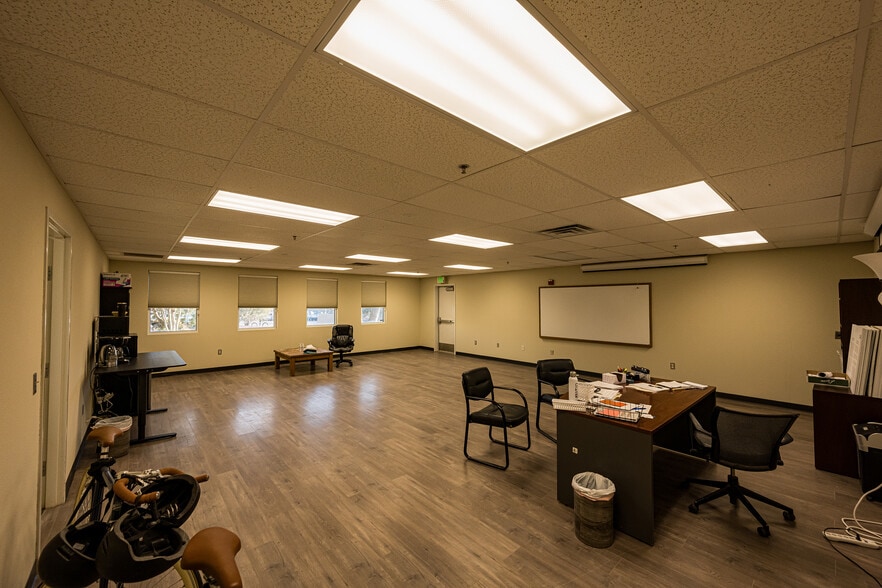 More Photos Of 1600 Saint Michaels Dr, Santa Fe Unknown For Lease