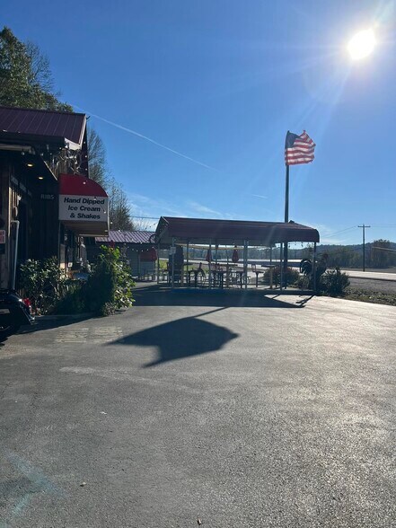 More Photos Of 110 KY Highway 801 S, Morehead General Retail For Sale