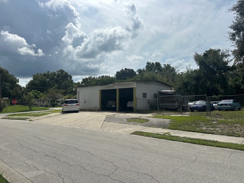 Primary Photo Of 800 S Adelle Ave, Deland Contractor Storage Yard For Sale