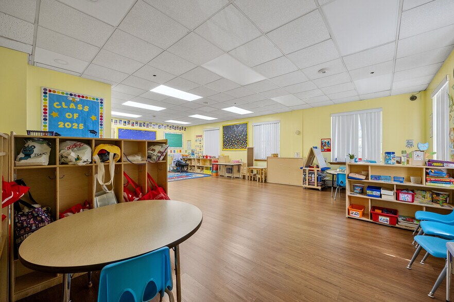 More Photos Of 880 60th St, Brooklyn Multifamily For Sale