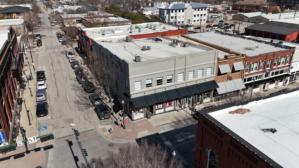 Primary Photo Of 201 1/2 E Virginia St, McKinney Office For Lease