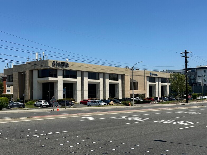 More Photos Of 1855 W Katella Ave, Orange Office Residential For Lease