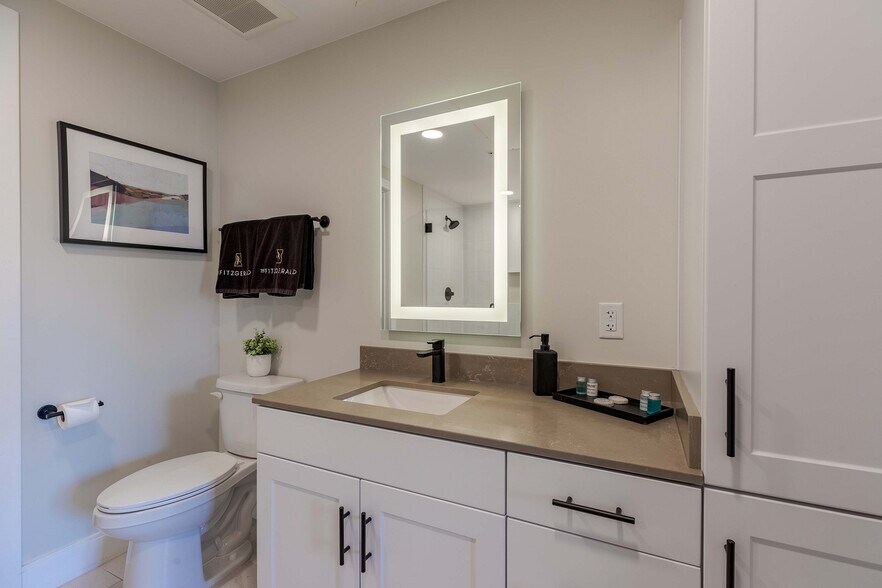 More Photos Of 1840 Market St, Denver Apartments For Lease