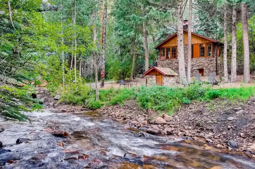 More Photos Of 3303 Chicago Creek Rd, Idaho Springs Hotel For Sale